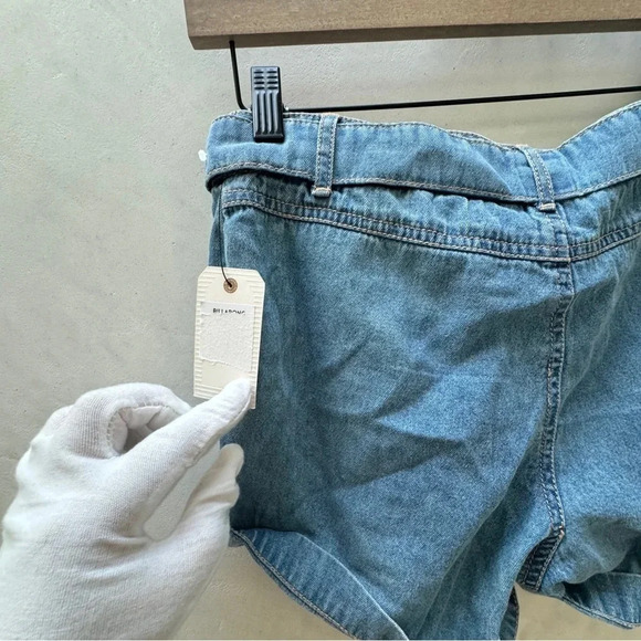 NWT Billabong || Girl’s Chambray Denim Shorts Sz. 12 - Picture 9 of 12